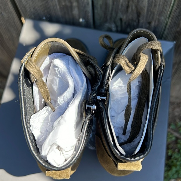 Vince Camuto Ermania Boot size 7.5M women - Picture 5 of 7